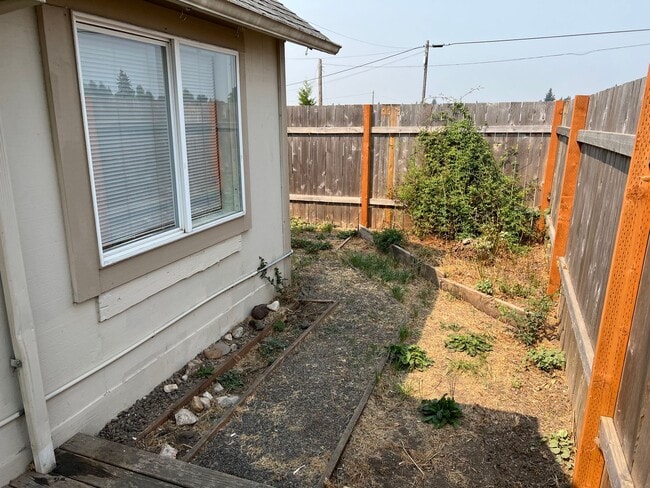 Photo - One bedroom apartment in Eugene!