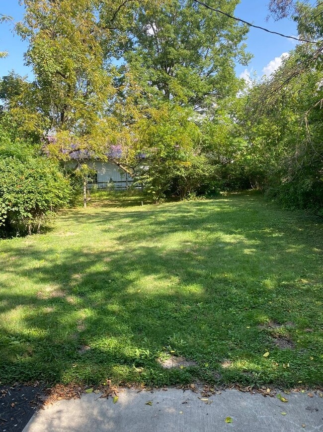 Photo - Spacious 4 Bed 1.5 Bath House