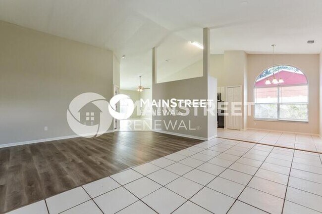 Photo - 3 Bedroom Pet-Friendly Home in COCOA, FL with Main Street Renewal