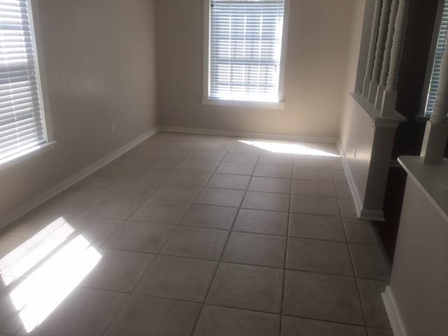 Photo - 3/2 Large Bonus Room