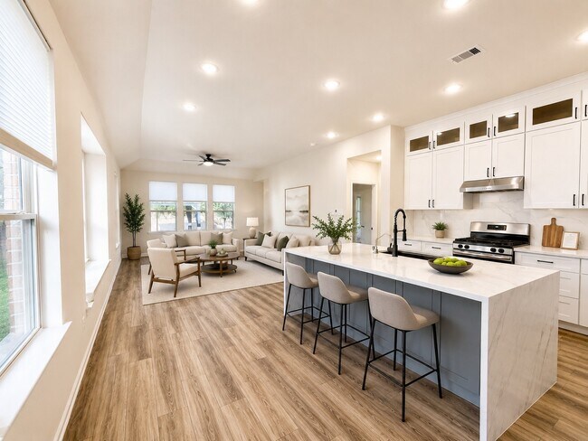 Building Photo - 15230 Stuart Bat Cave Ln