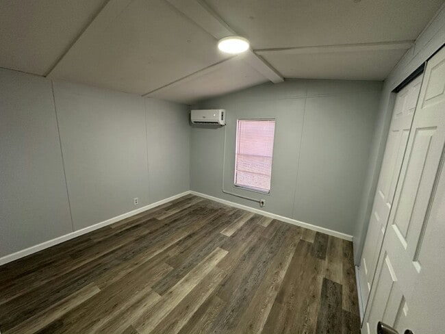 Photo - 130 S Suncoast Blvd