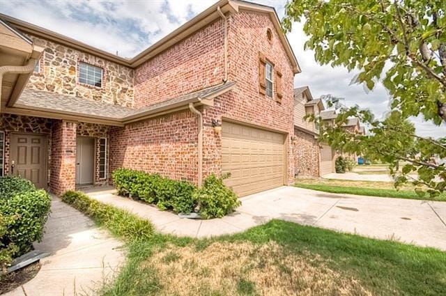 Photo - 127 Castleridge Dr