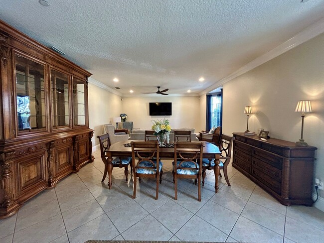 Photo - 328 Nautica Mile Dr