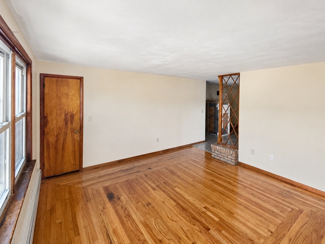 520 Oak St Unit 520 Oak Unit 3