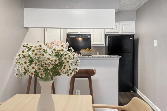 Photo - Suncrest Apartments