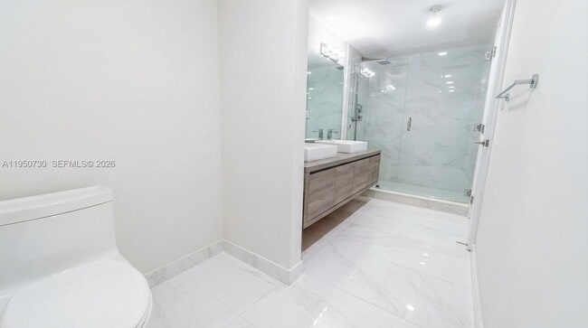 Photo - 400 Sunny Isles Blvd