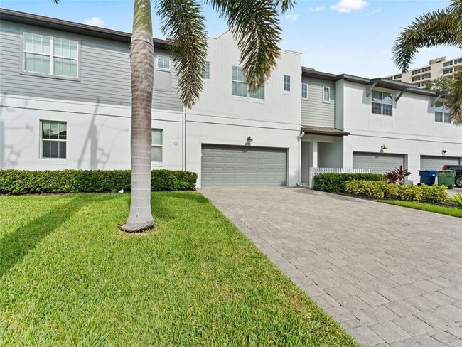 Photo - 2723 S Ysabella Ave