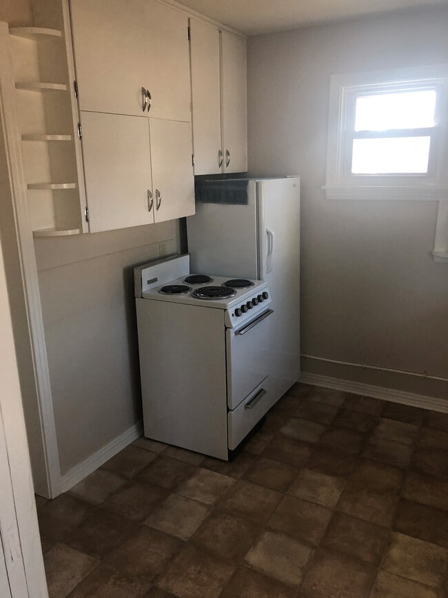 Cozy 1 bed, 1 bath single family Home - Cozy 1 bed, 1 bath single family Home
