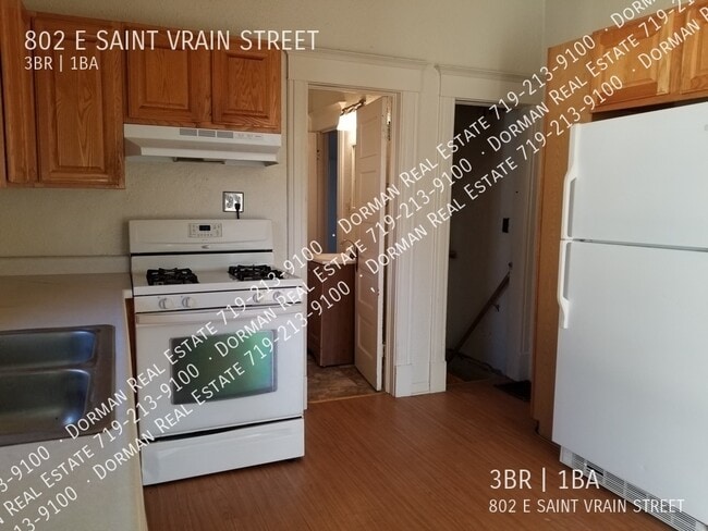 Photo - 802 E Saint Vrain St