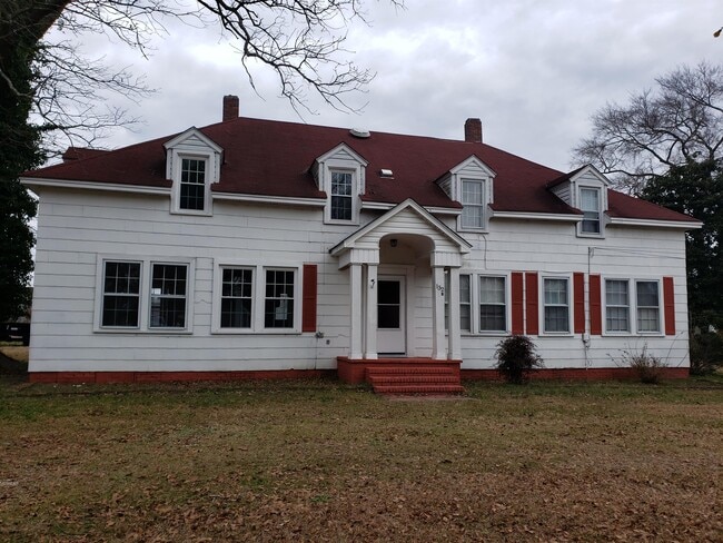 Building Photo - 132 Euclid St