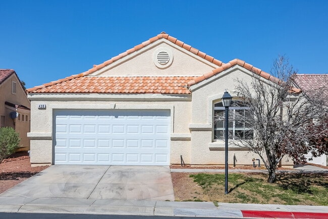 Building Photo - 438 River Glider Ave