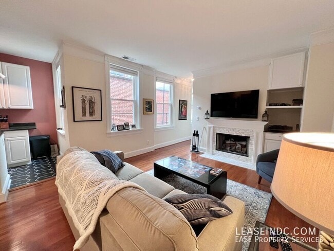 Photo - 1725 P St NW Unit #302