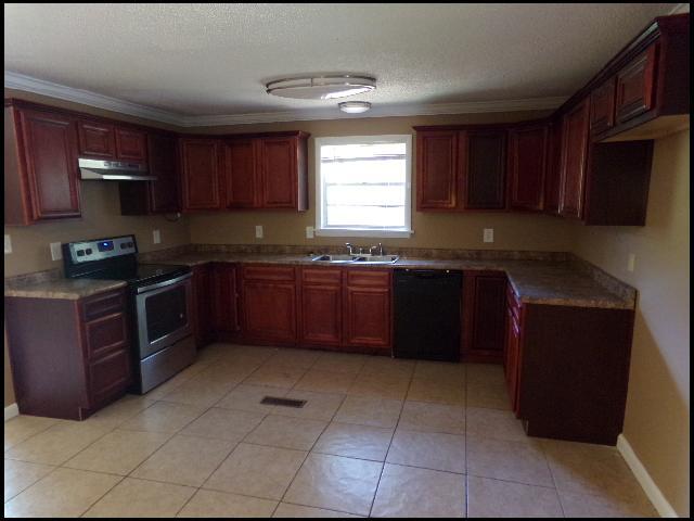 Photo - 9900 Pinnacle Valley Rd