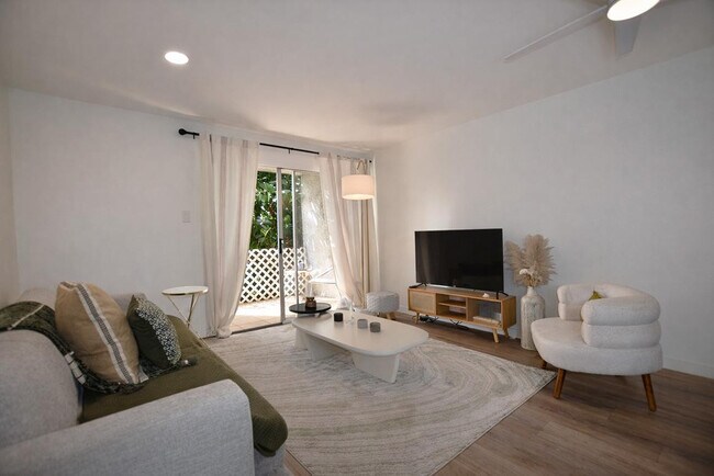 Photo - 3314 N 68th St Unit 233