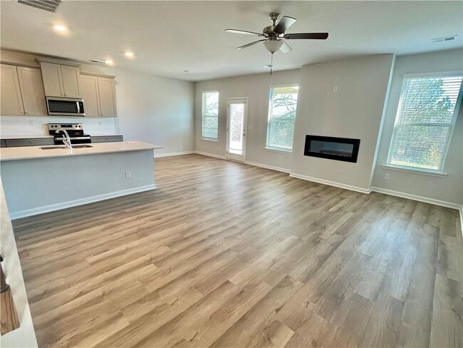 Photo - 2166 Cadenza Cir