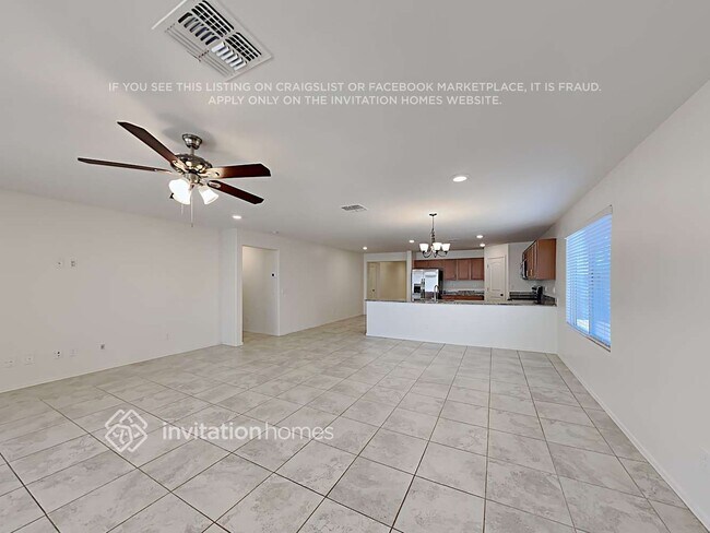 Photo - 17144 W Pinnacle Vista Dr