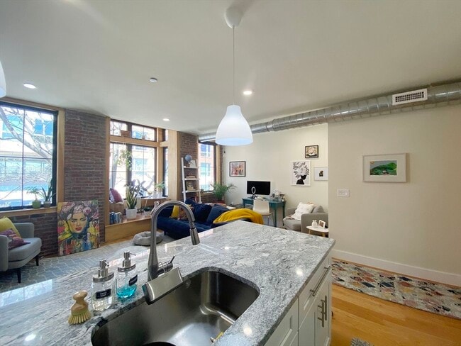 Photo - 139 Border St Unit 2B