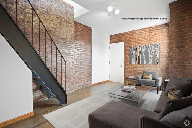 Building Photo - 410 E 13th St Rental