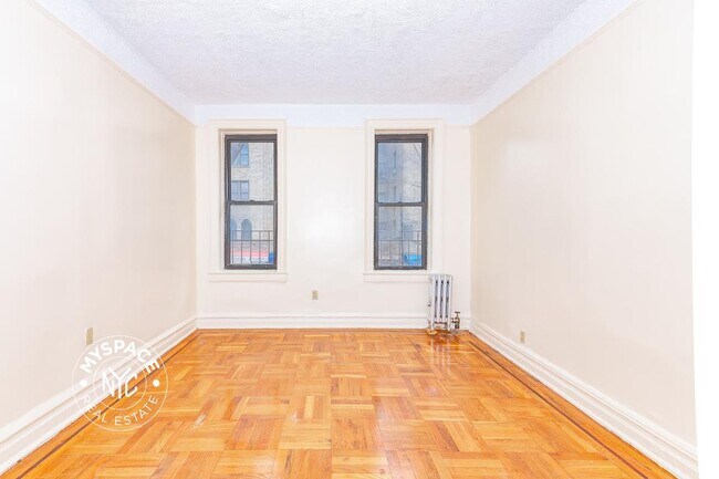 Photo - 280 Crown St Unidad E12