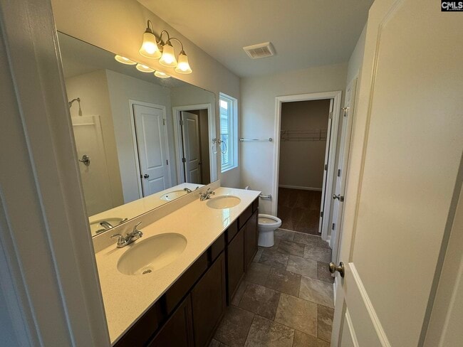 Photo - 289 Brando Wy