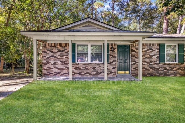 Photo - 615 W Tietgen St