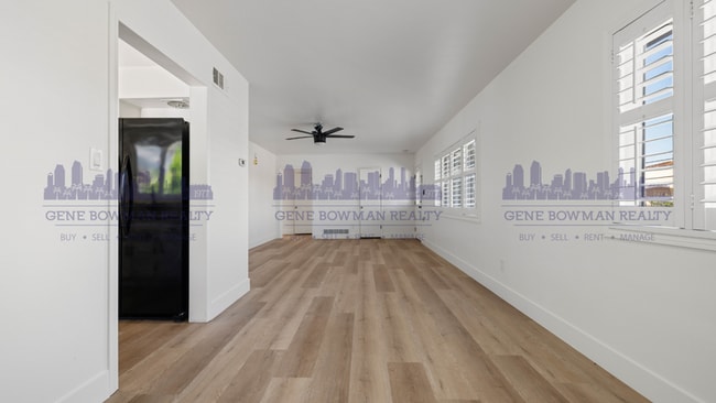 Building Photo - 3432 E Plaza Blvd