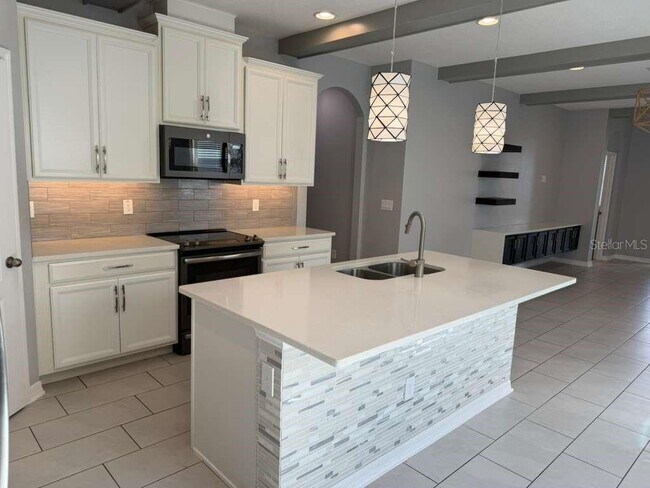 Photo - 1301 Clear Brook Pl