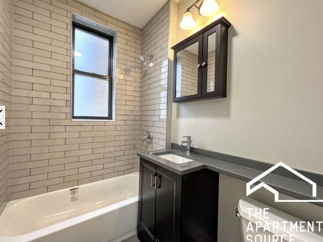 Photo - 4419 N Wolcott Ave Unit 2