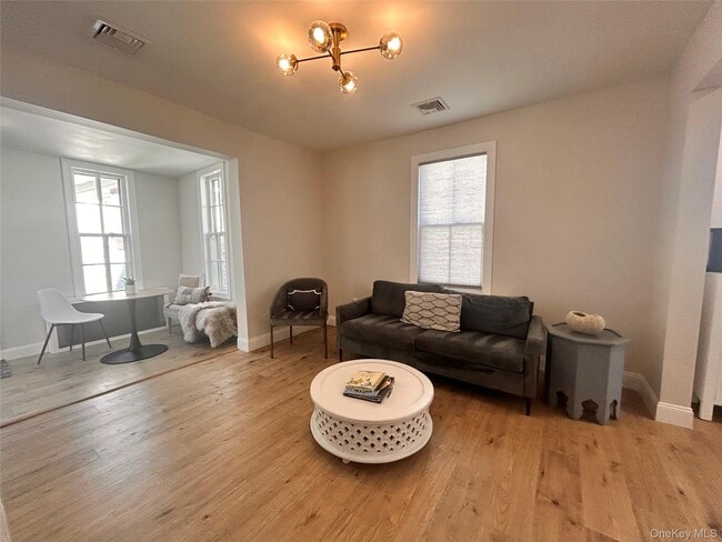 Photo - 549 Piermont Ave