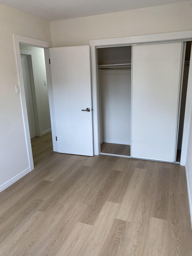 Photo - 151 Siebert Ave Unité 5