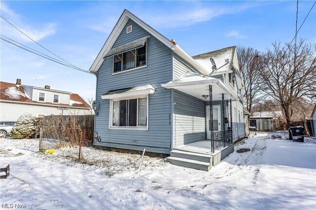 Photo - 3215 W 50th St Apartment Unit 1/DN