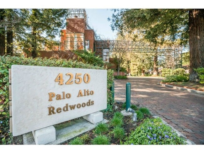 Beautiful and Updated South Palo Alto End ... - Beautiful and Updated South Palo Alto End ... Condo Unit C128