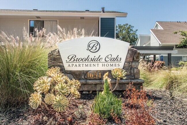 Photo - Brookside Oaks