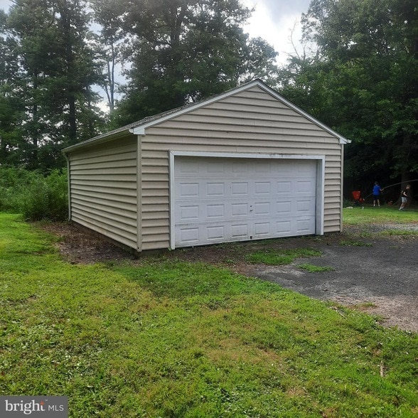 Photo - 8060 Easton Rd