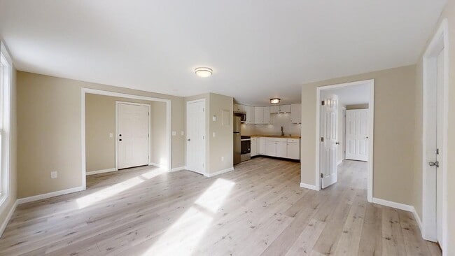 Kitchen / Living Room - 173 S Main St