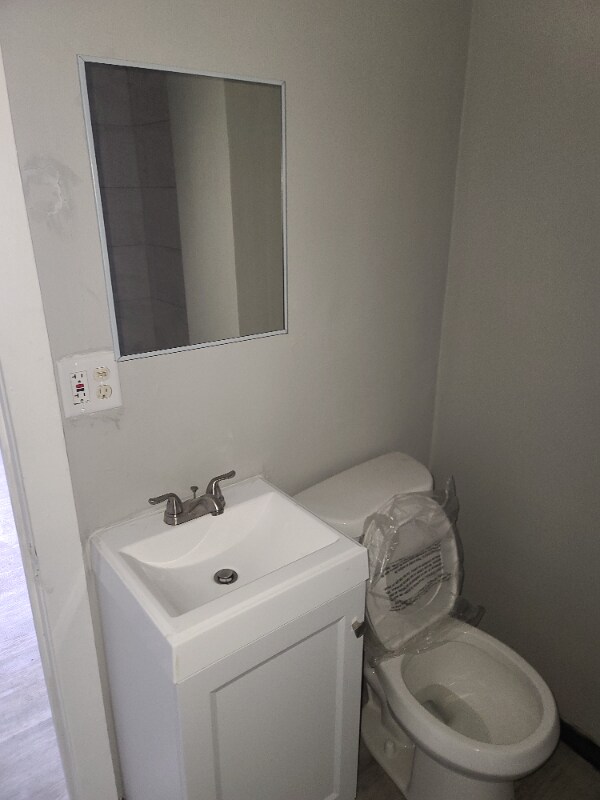 Photo - 2020 Connecticut St Unidad 2