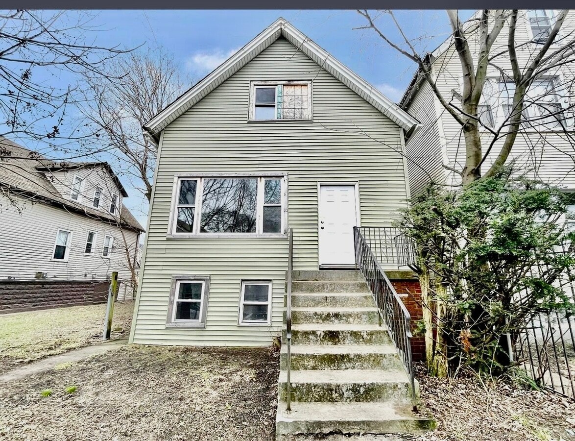 Photo - 2955 E 80th Pl