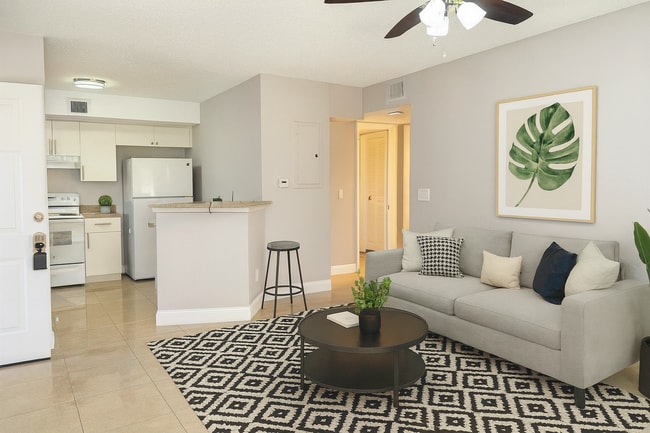 Building Photo - 3600 N 56th Ave Unit 105