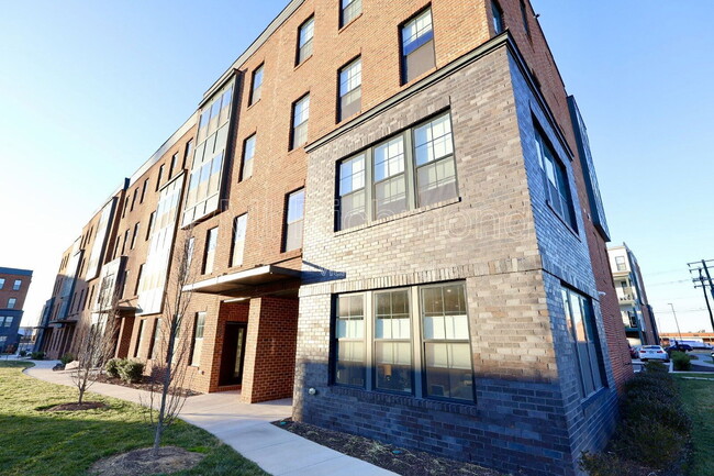 Building Photo - 2445 Ownby Ln