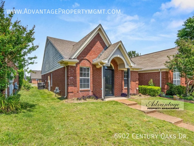 Building Photo - 6902 Century Oaks Dr