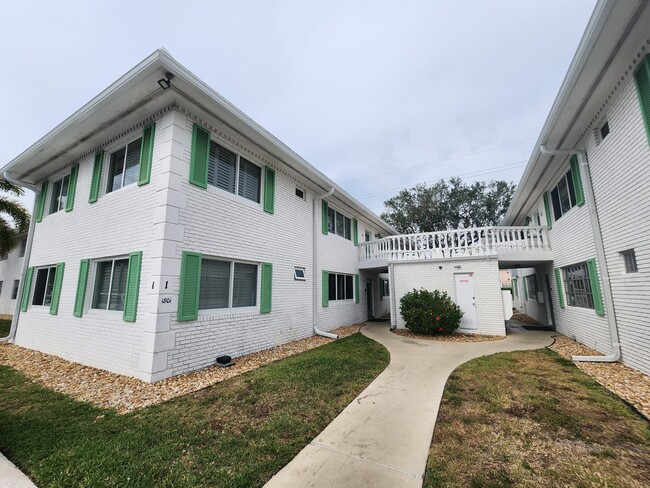 Photo - 1801 NE 62nd St Unit 105