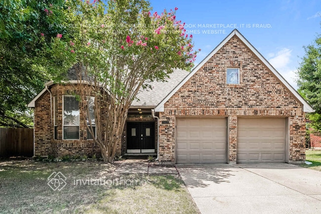 Photo - 553 Mercer St