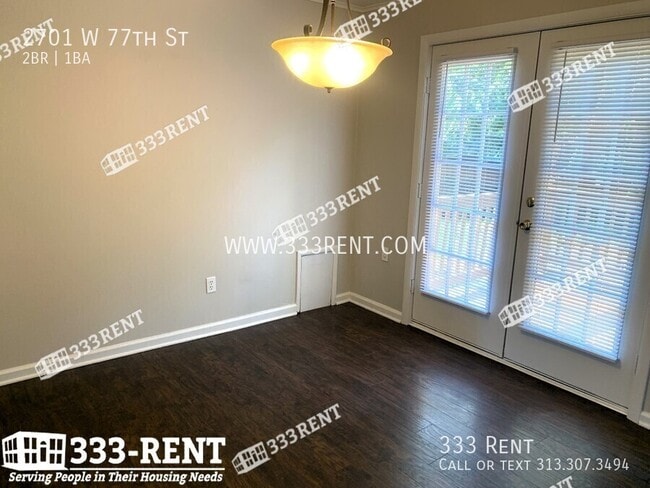 Photo - 2701 W 77th St