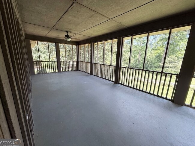 Photo - 1514 Humphries Rd NW