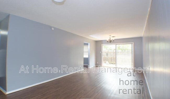 Photo - 4707 S Fulton Pl