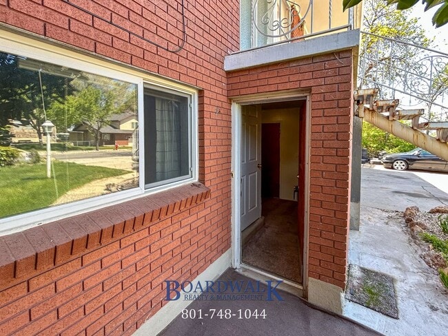 Photo - Spacious 3-Bed Basement Apartment in Sandy