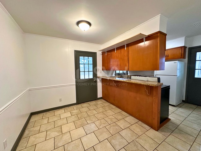 Photo - 689 Tarawa Dr