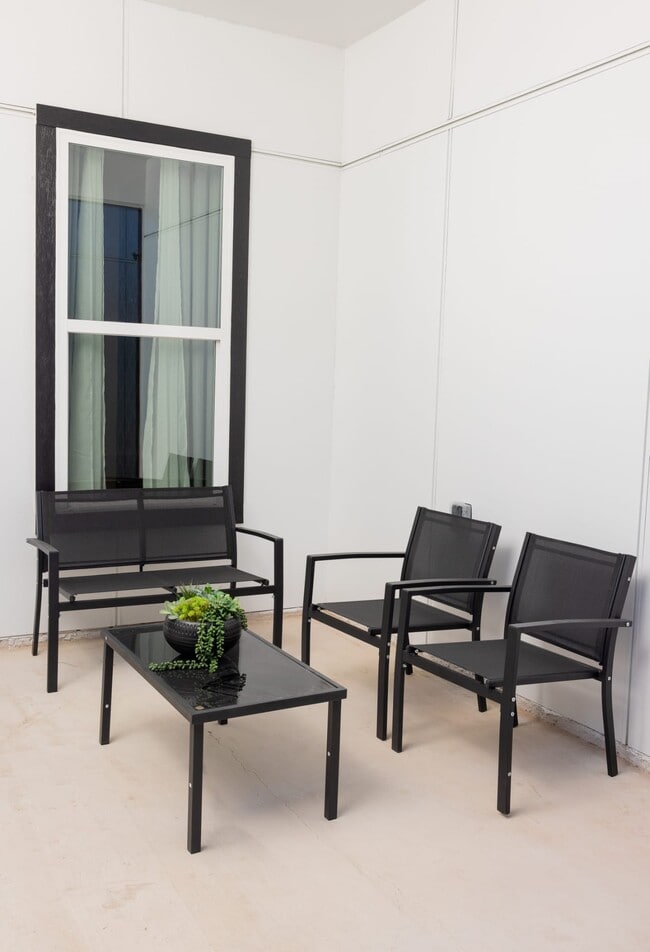 Photo - 2706 Kerria Ave