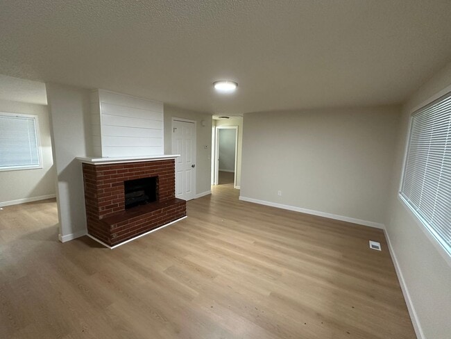 Photo - GBSherman Unit 205